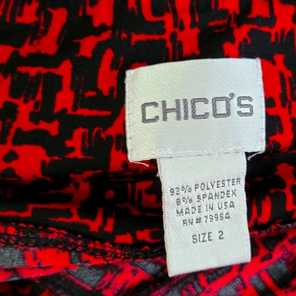 Chicos Size 2 Lightweight Separates blouse and skirt - Picture 2 of 2